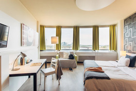harry’s home Wien Millennium Tower
