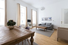 HeyMi Apartments
