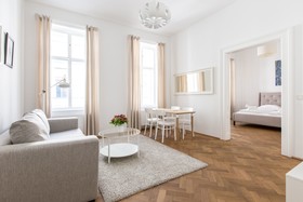 HeyMi Apartments