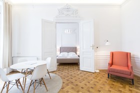 HeyMi Apartments