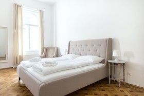 HeyMi Apartments