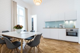 HeyMi Apartments