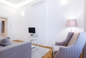 HeyMi Apartments