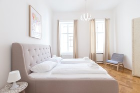 HeyMi Apartments