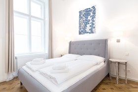 HeyMi Apartments