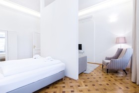 HeyMi Apartments