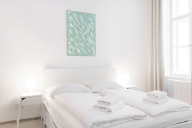 HeyMi Apartments