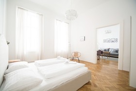 HeyMi Apartments