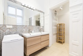 HeyMi Apartments