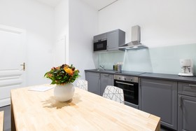 HeyMi Apartments
