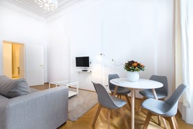 HeyMi Apartments