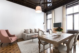 HeyMi Apartments