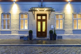 HiLight Suites Hotel