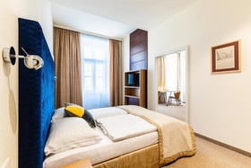 HiLight Suites Hotel