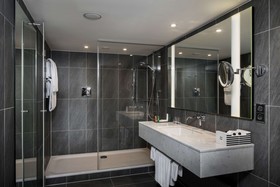 Hilton Vienna Plaza