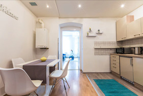 Holiday & Business Apartments Märzstrasse