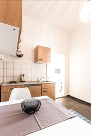 Holiday & Business Apartments Märzstrasse