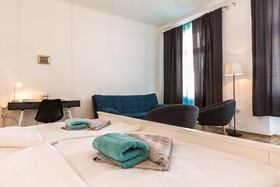 Holiday & Business Apartments Märzstrasse