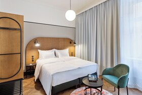 Hotel Astoria Vienna, Curio Collection by Hilton