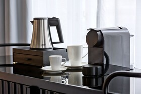 Hotel Astoria Vienna, Curio Collection by Hilton