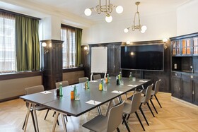 Hotel Astoria Vienna, Curio Collection by Hilton