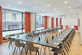 Hotel Astoria Vienna, Curio Collection by Hilton