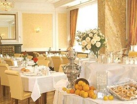 Hotel Astoria Vienna, Curio Collection by Hilton