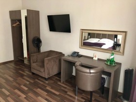 Hotel-Pension Baron am Schottentor