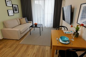 Jimmy's Apartments 11