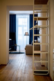 Jimmy's Apartments 11