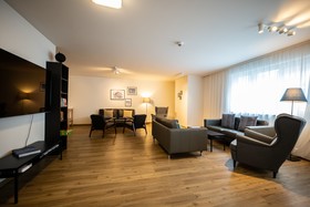 Jimmy's Apartments 11