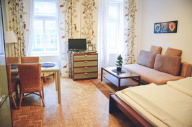 Jl Apartments