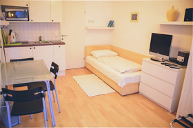 Jl Apartments