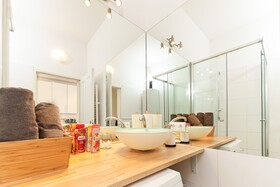 Luxurious and Bright