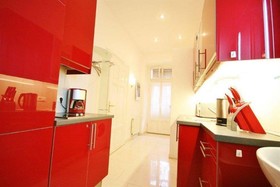 Luxury City Center Apartment
