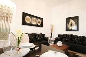 Luxury City Center Apartment