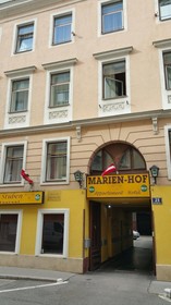 Marien-Hof Appartment Hotel