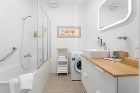 Mar Suite Apartments-Simmering