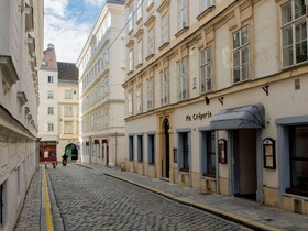 Nikolai Homes