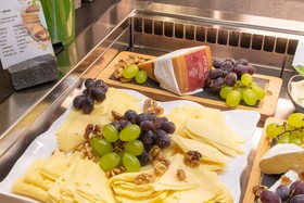Holiday Inn - the niu, Franz Vienna