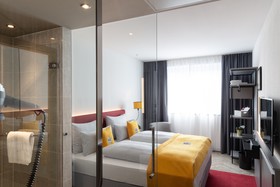 Holiday Inn - the niu, Franz Vienna