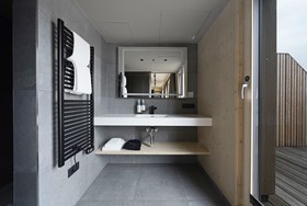Numa Vienna Wood