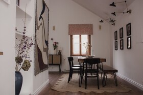Oak House Vienna
