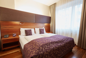 Pakat Suites