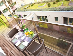 Pakat Suites