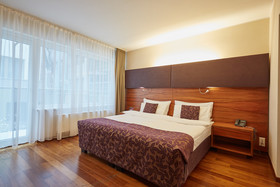 Pakat Suites