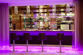 Pakat Suites
