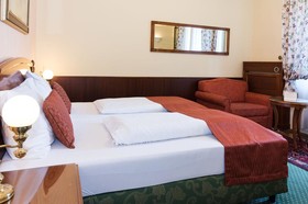 hideauts hotels Villa R