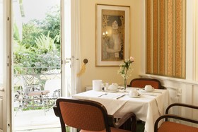 hideauts hotels Villa R