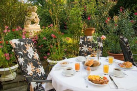 hideauts hotels Villa R